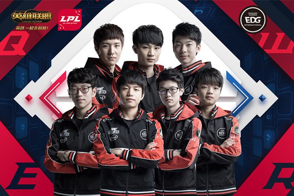 开云APP-包含RNG血洗JDG，Crisp极限生还后反打宿敌对决成都决赛之夜，强势挺进下一轮的词条